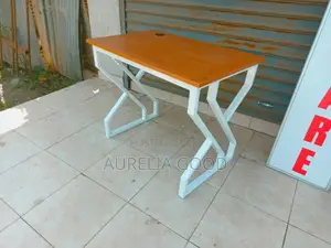 Boss Office Products Desk