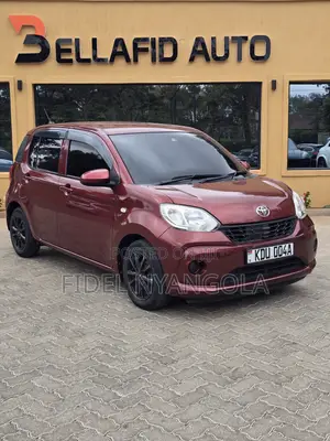 Toyota Passo 1.0 AWD 2018 Red