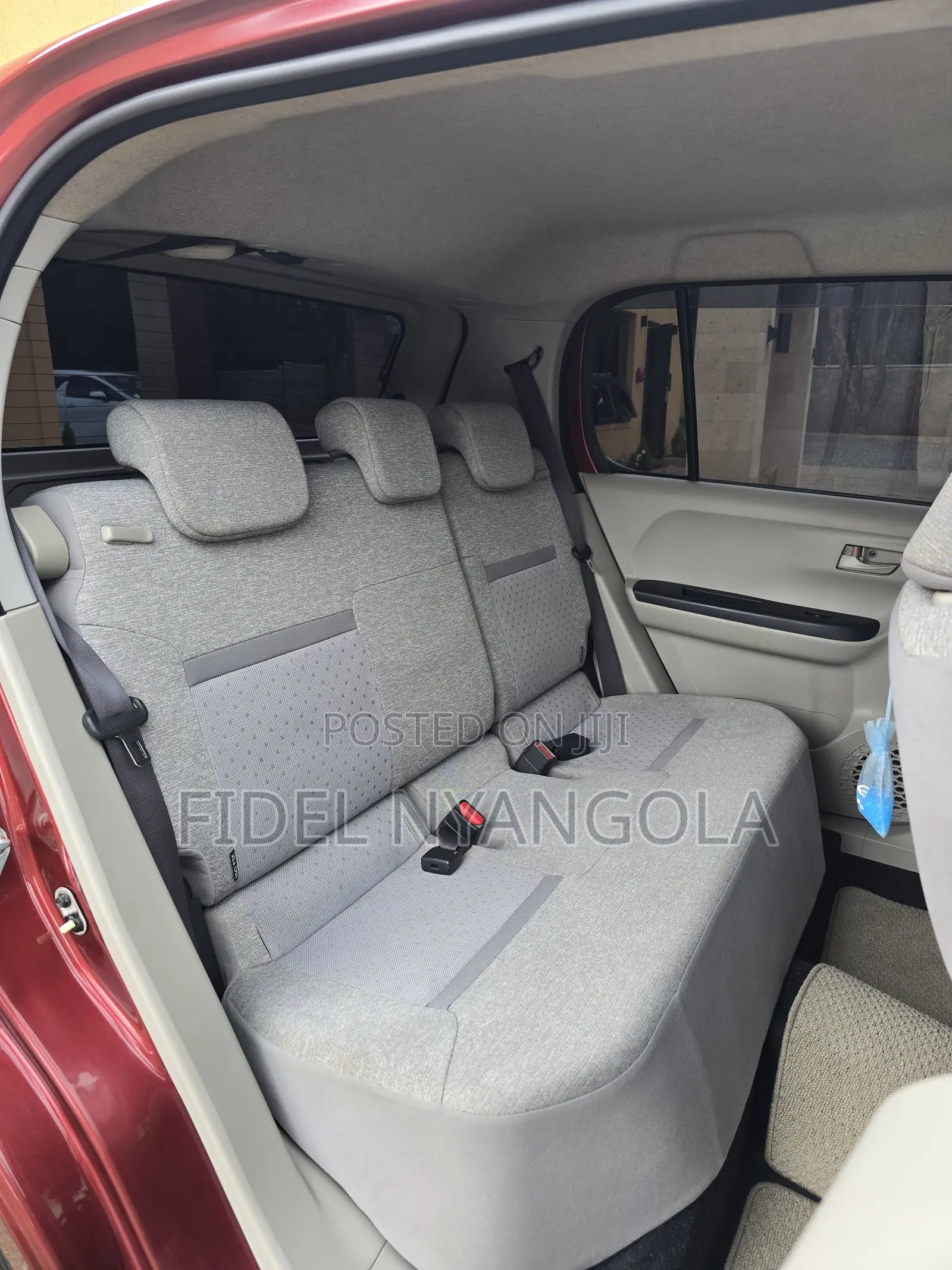 Toyota Passo 1.0 AWD 2018 Red