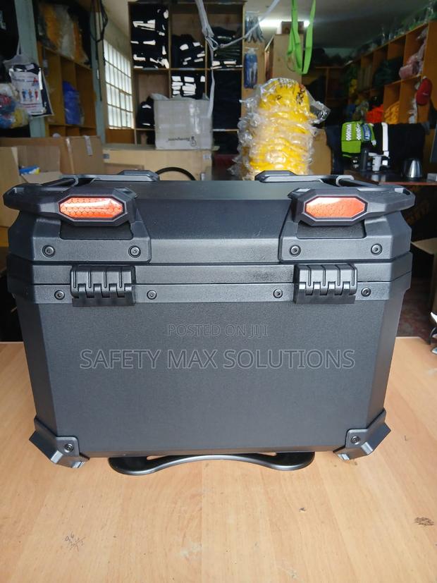Carrier Box/Top Box 45l - thumbnail 2
