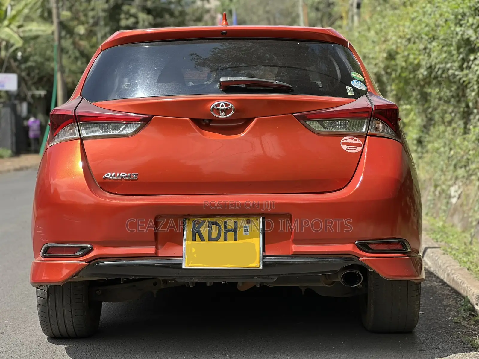 Toyota Auris 2016 Orange