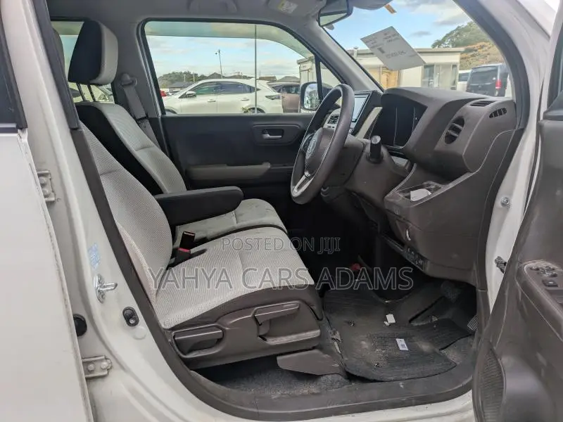 Honda N-WGN 2020 Pearl