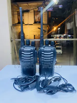 Upto 5km Walkie Talkies (1 Pair / 2 Pieces)