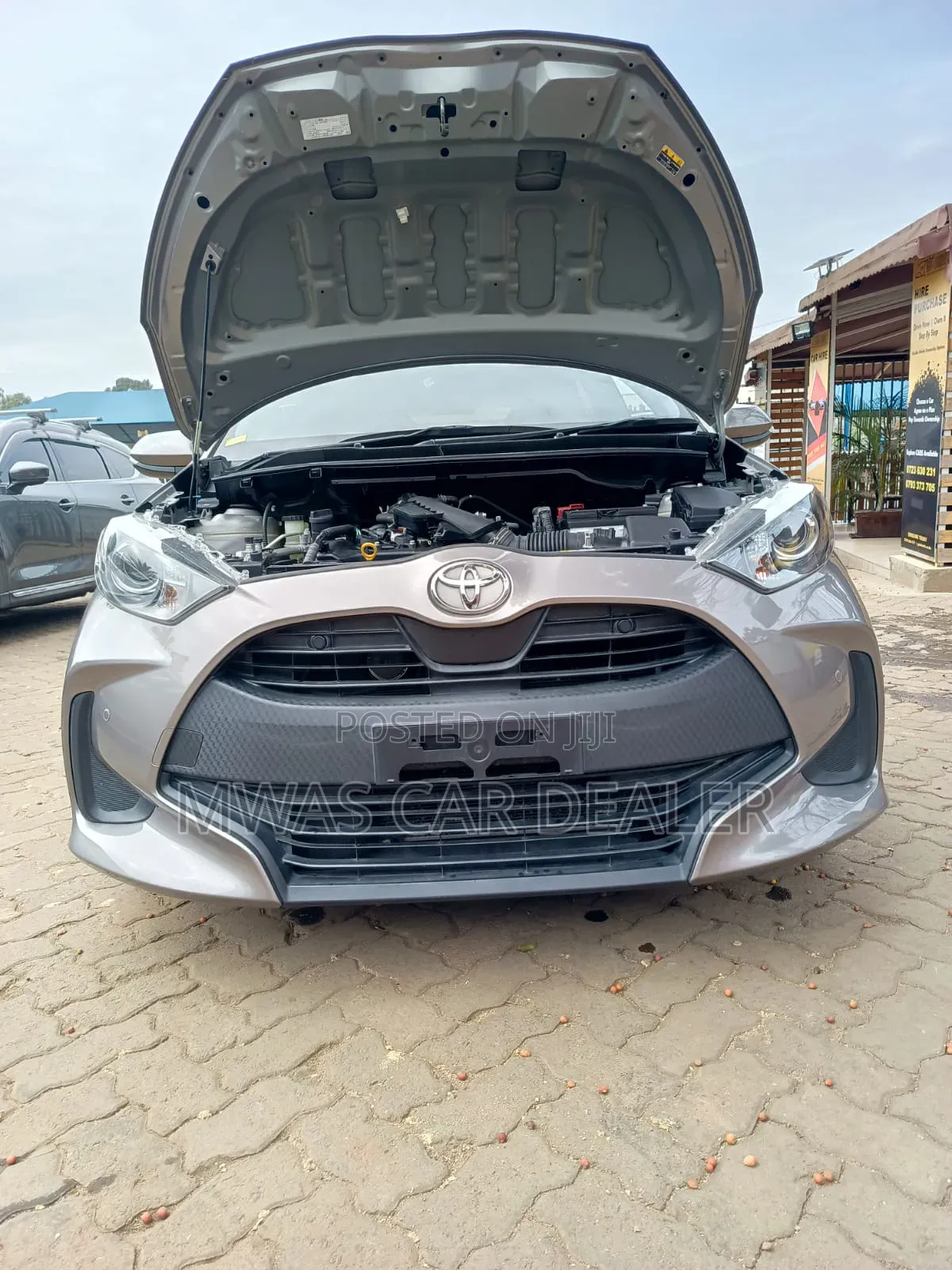 Toyota Yaris 2020 Brown