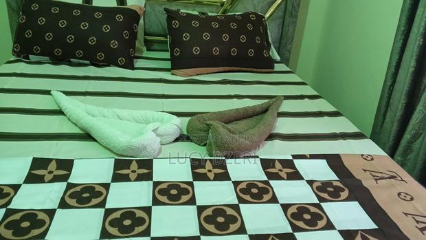 Bed and Breakfast - thumbnail 2