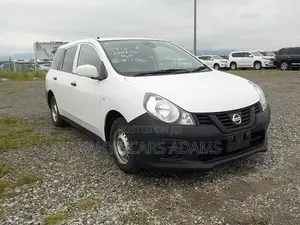 Nissan Advan 2019 White