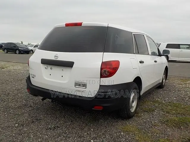 Nissan Advan 2019 White