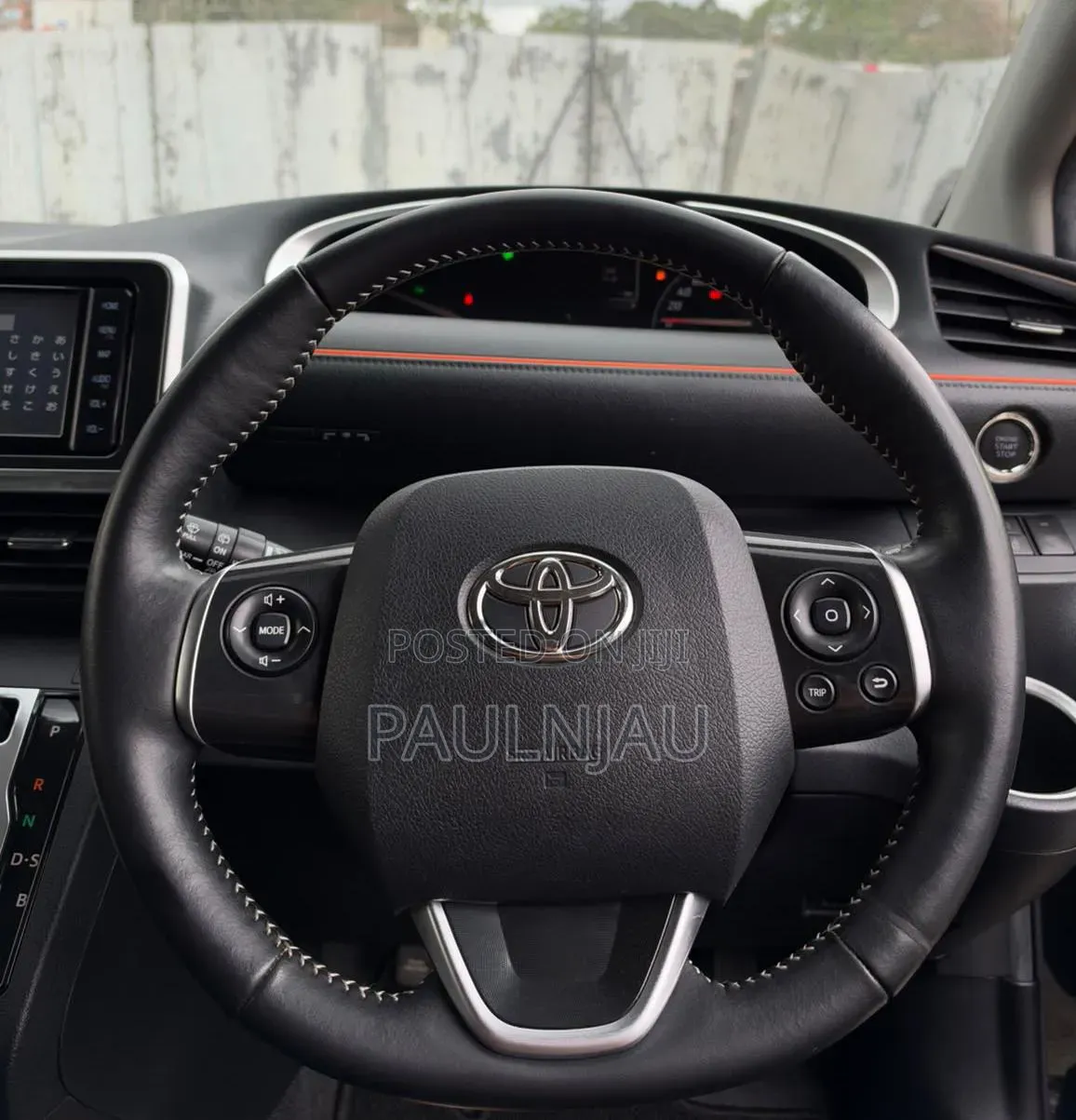 Toyota Sienta 2019