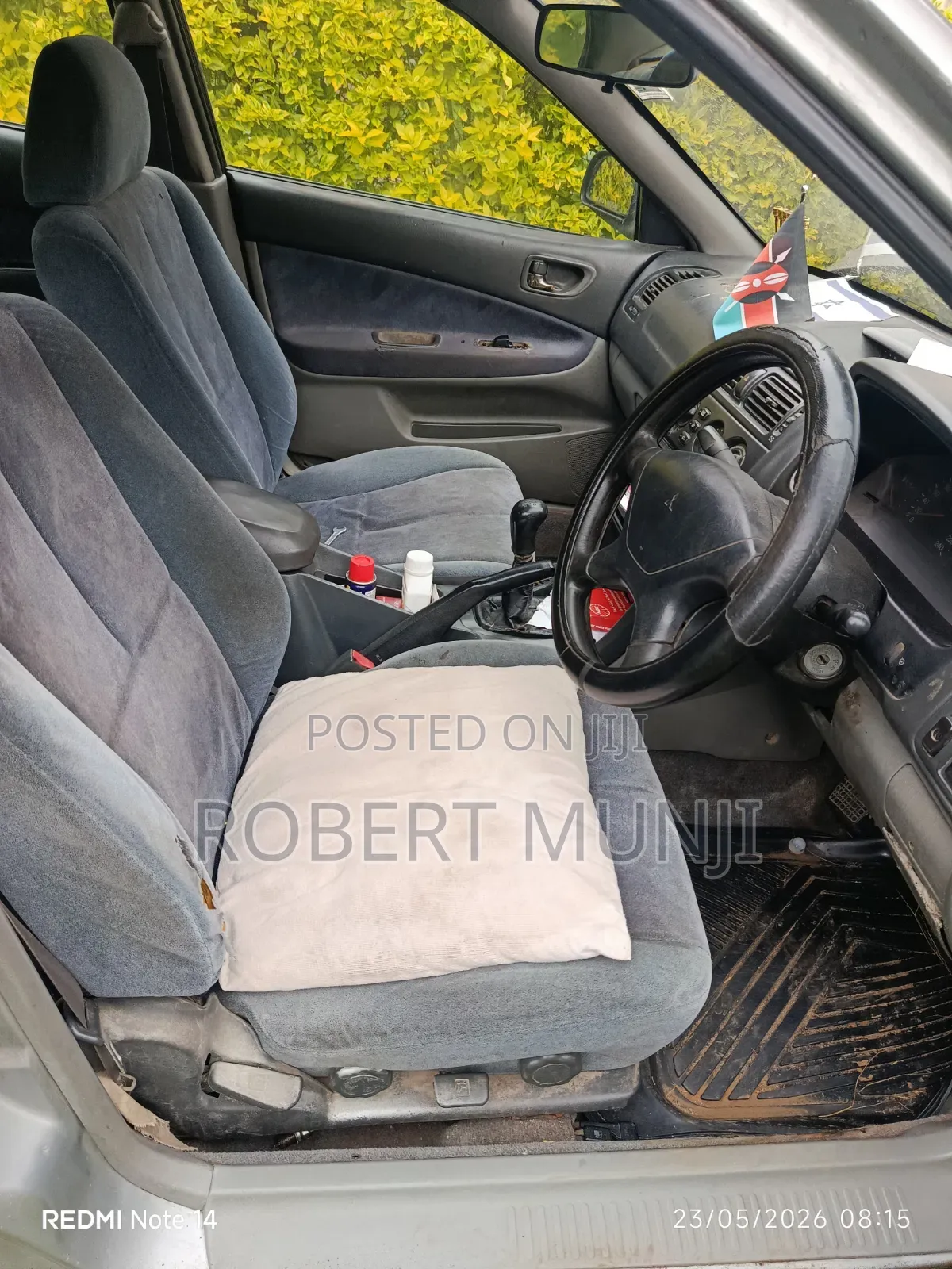 Mitsubishi Galant 1999 Silver