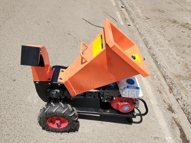 Heavy Duty Mini Wood Chipper - thumbnail 2