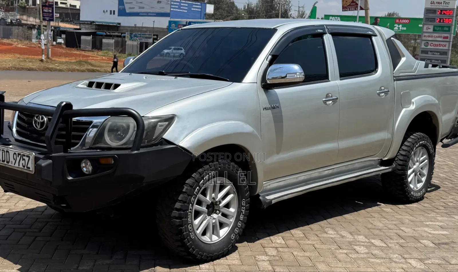 Toyota Hilux 2014 Silver
