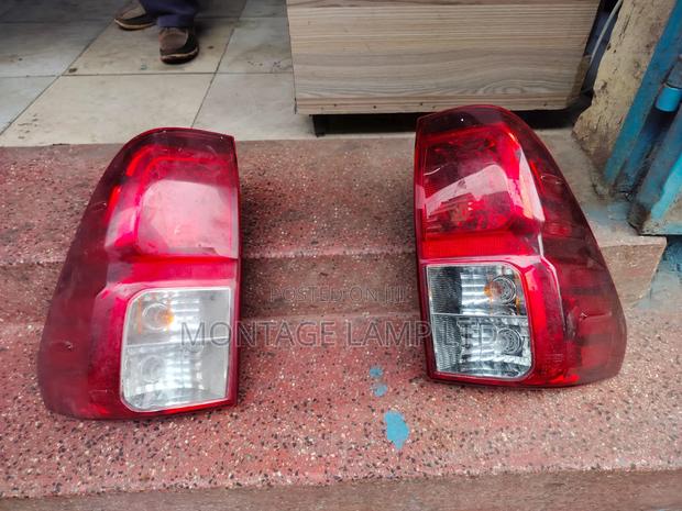 Hilux Revo 2014 Tail Light - thumbnail 2