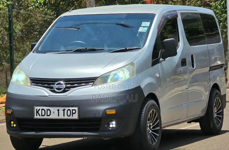 Nissan NV200 2014 Silver