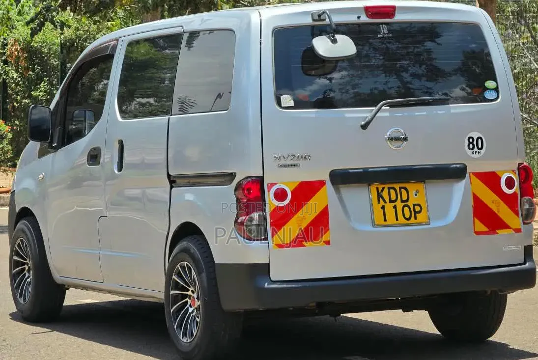 Nissan NV200 2014 Silver