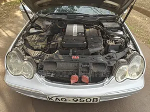 Mercedes-Benz C180 2002 Silver
