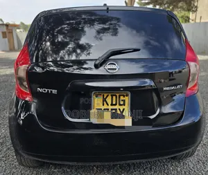 Nissan Note 2015 Black