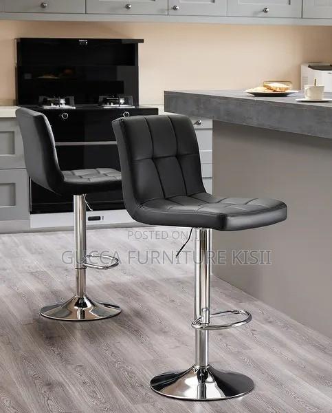Counter Swivel Barstool With Adjustable Height - thumbnail 2