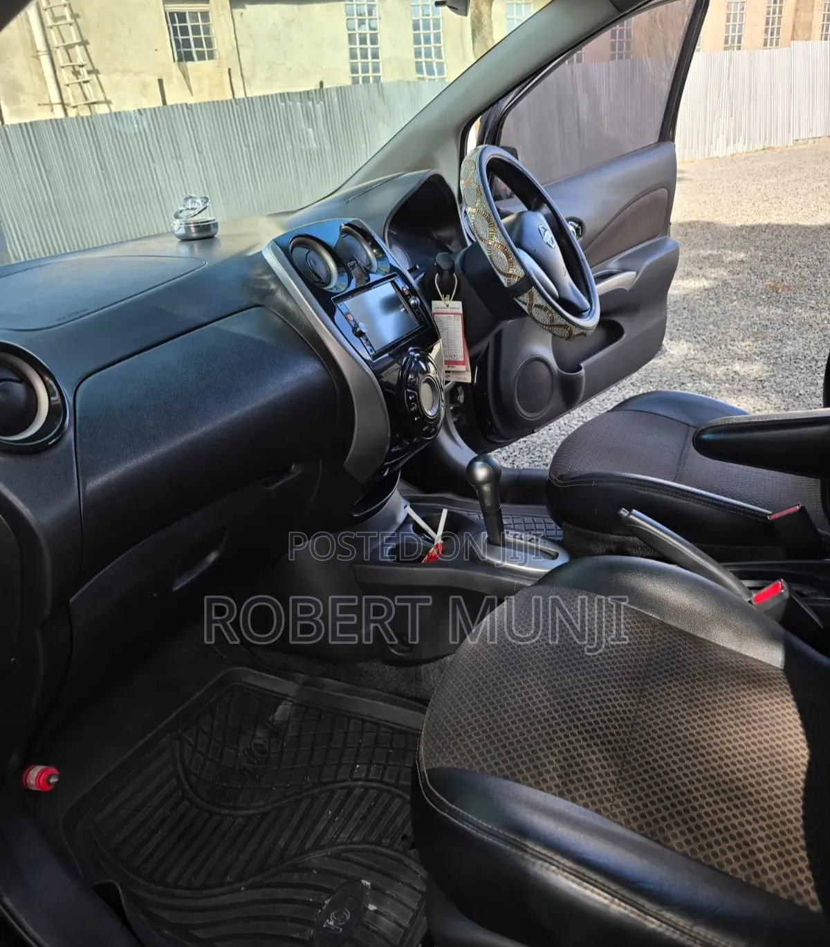 Nissan Note 2015 Black