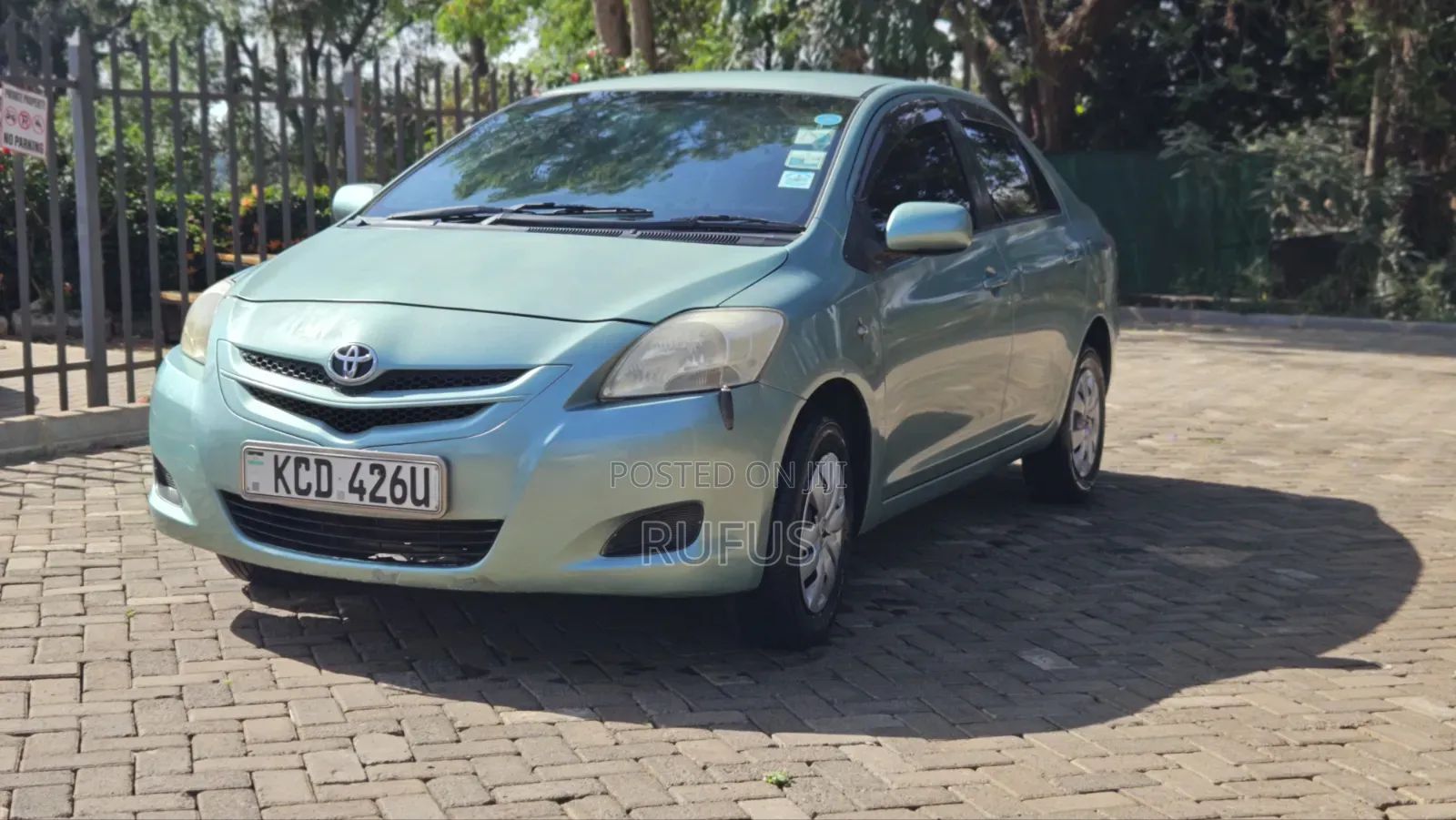 Toyota Belta 2008 Blue