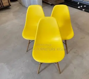 Yellow Ergonomic Eames Patio Chair