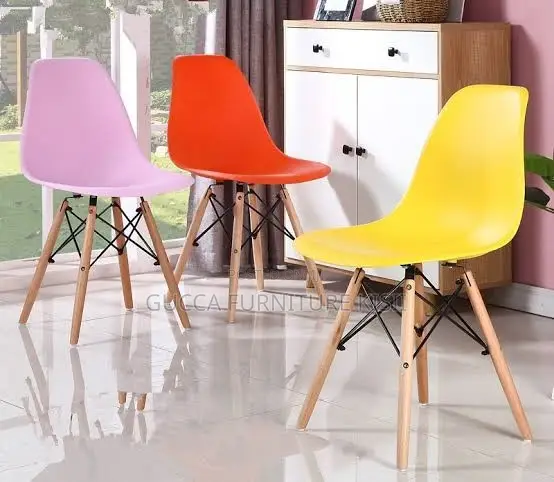 Yellow Ergonomic Eames Patio Chair