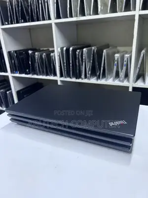 Laptop Lenovo ThinkPad T490s 16GB Intel Core i7 SSD 256GB