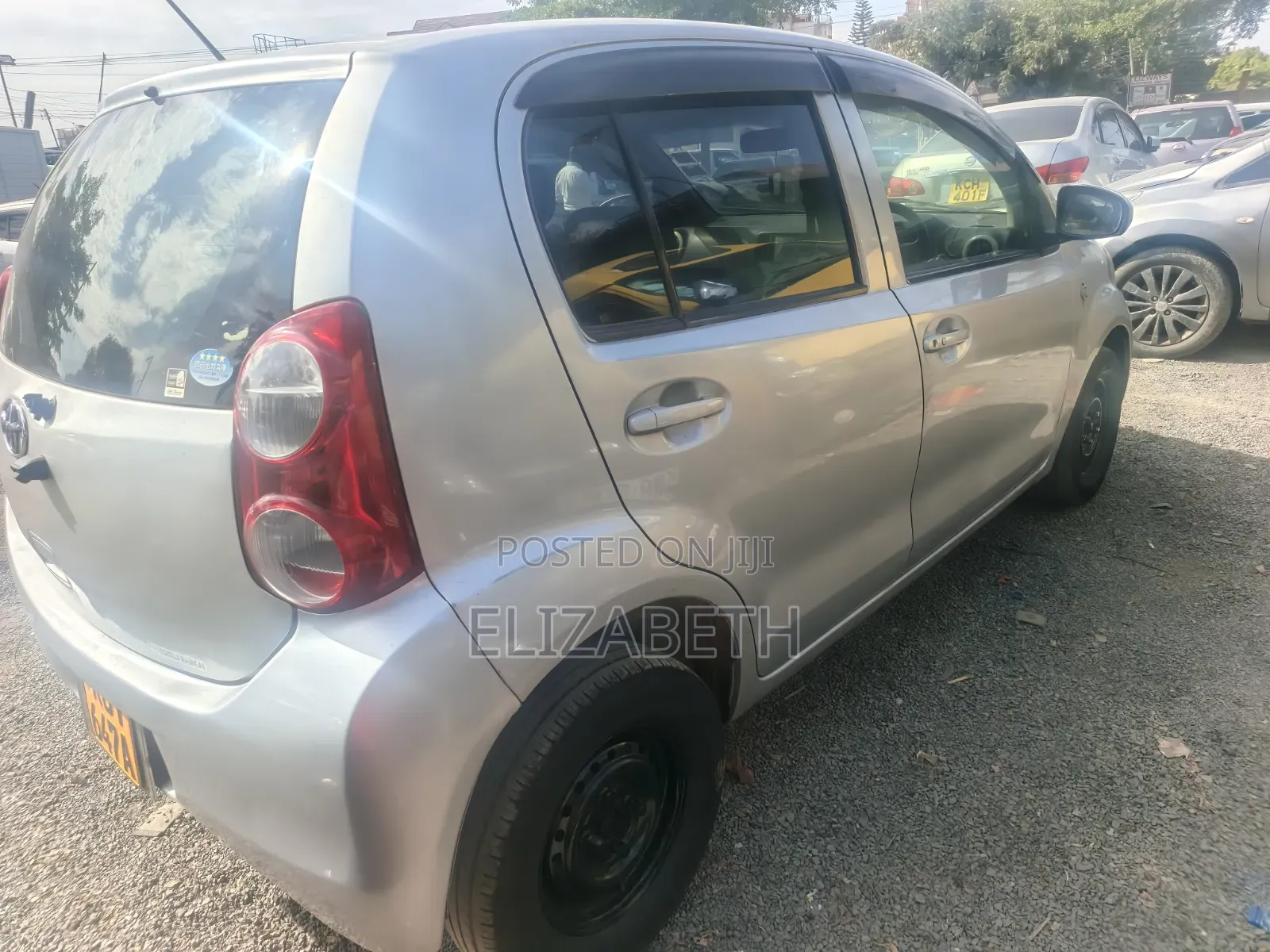 Toyota Passo 2012 Silver