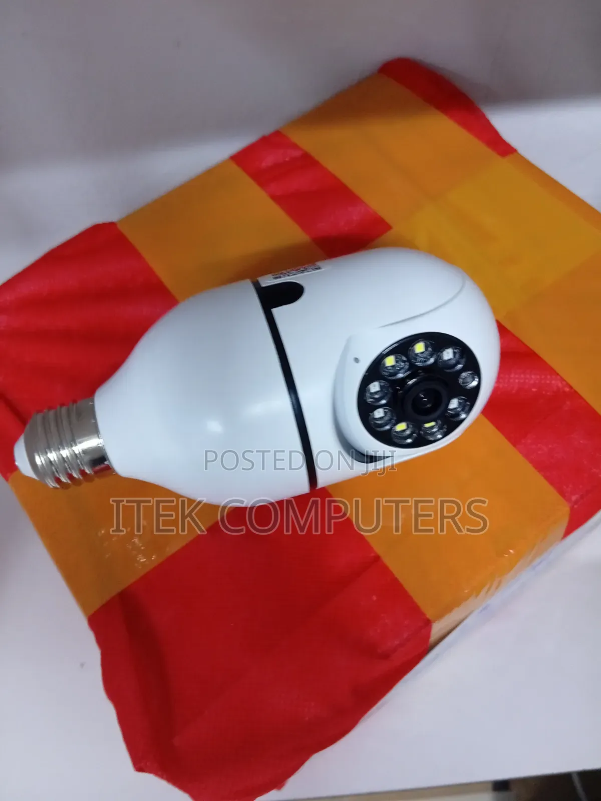 V380 Pro Bulb Camera With Remote Recording Playback Features