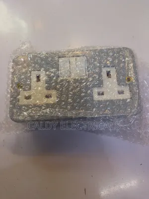 Metal-Clad 13a Double-Switched Socket Outlet