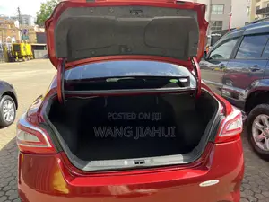 Nissan Teana 2017 Red