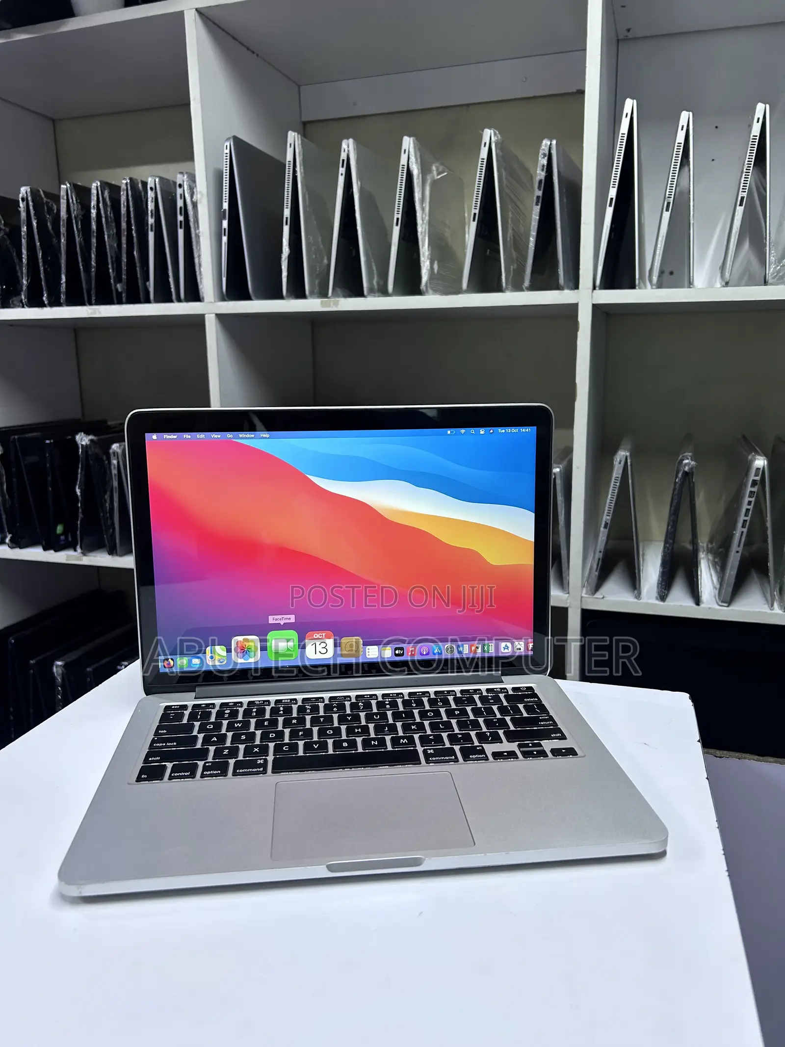 Laptop Apple MacBook 4GB Intel Core i5 SSD 256GB