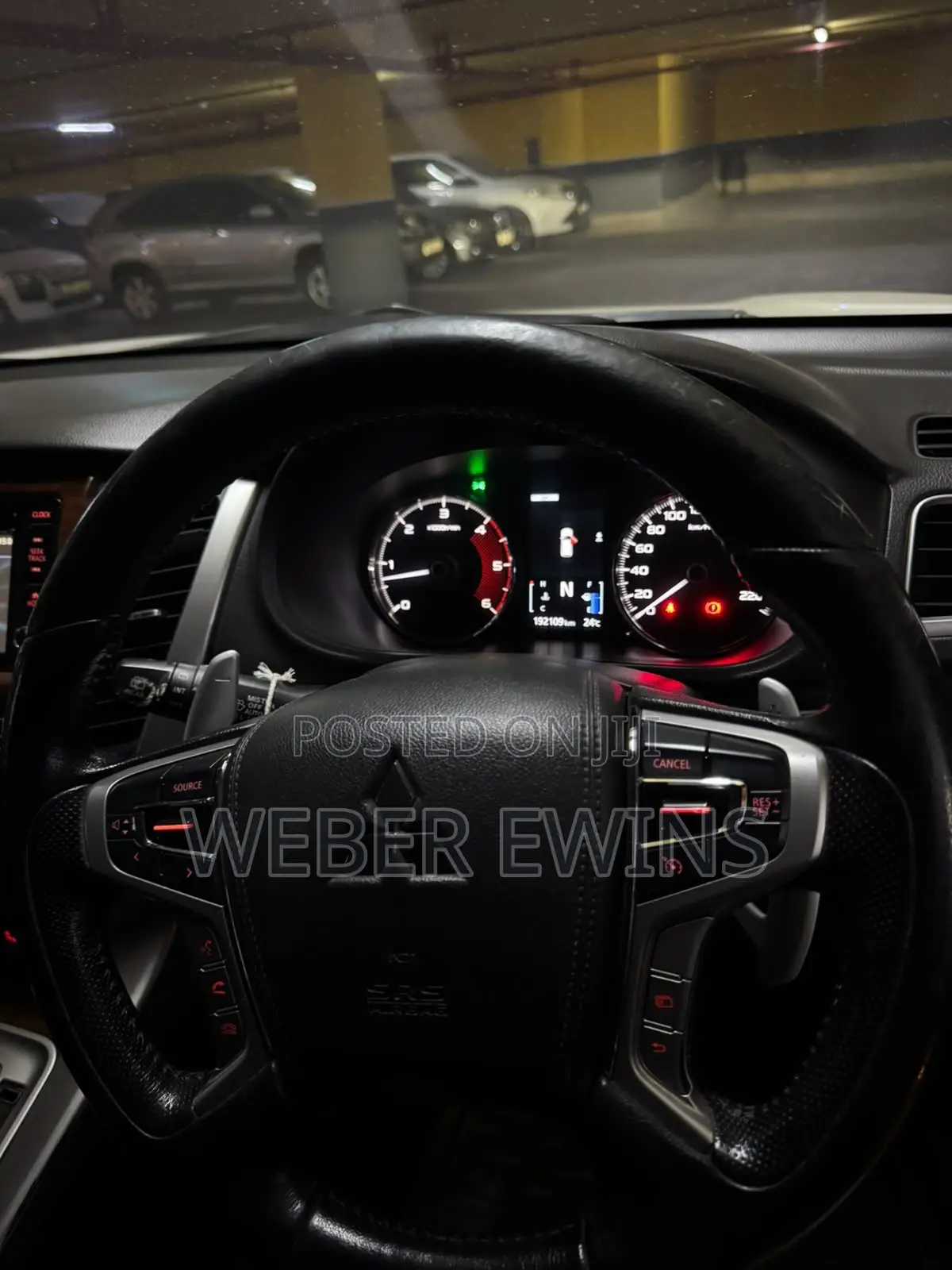 Mitsubishi Pajero Sport 2017 White