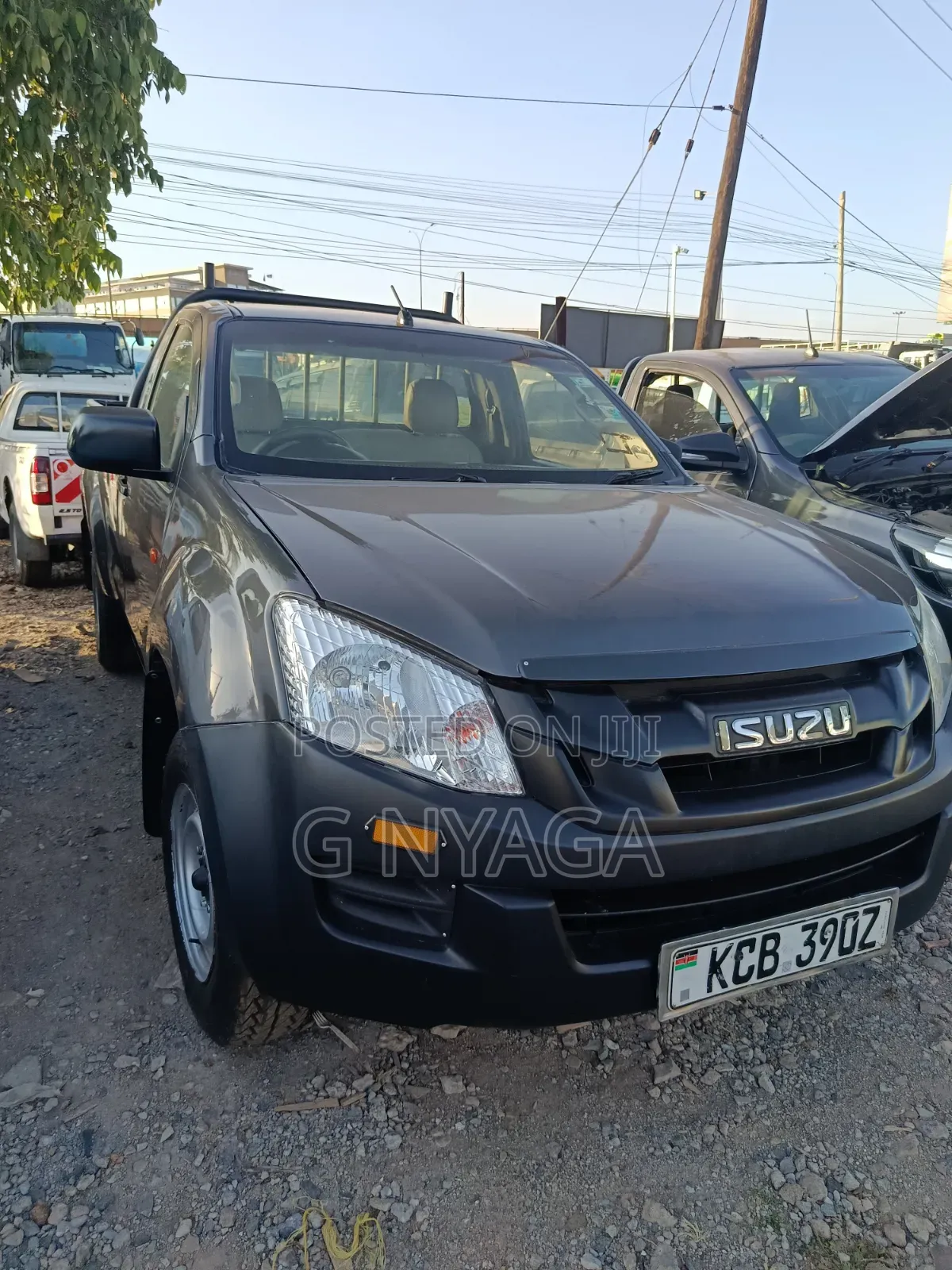 Isuzu D-MAX 2015 Gray