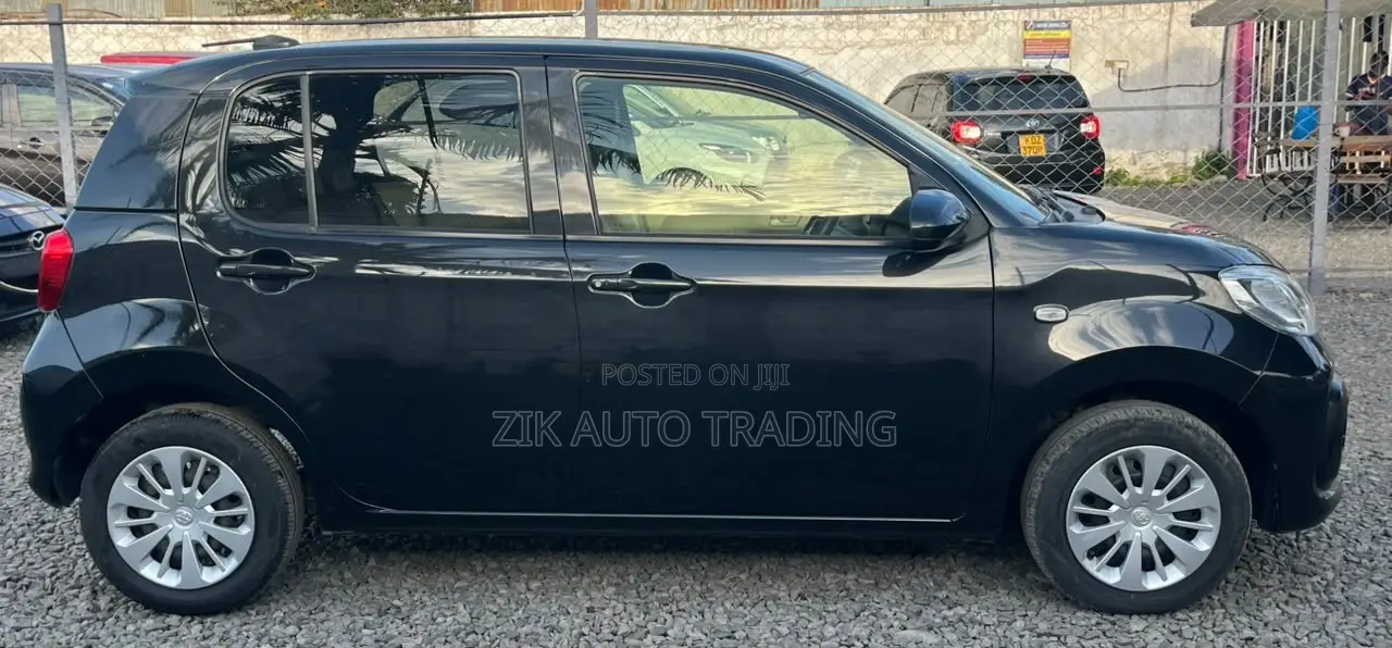 Toyota Passo 2019 Black
