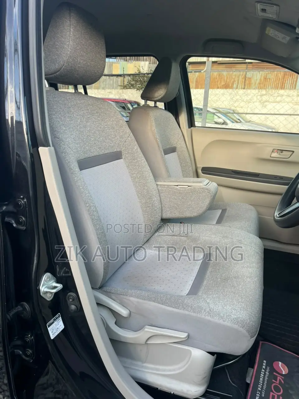 Toyota Passo 2019 Black