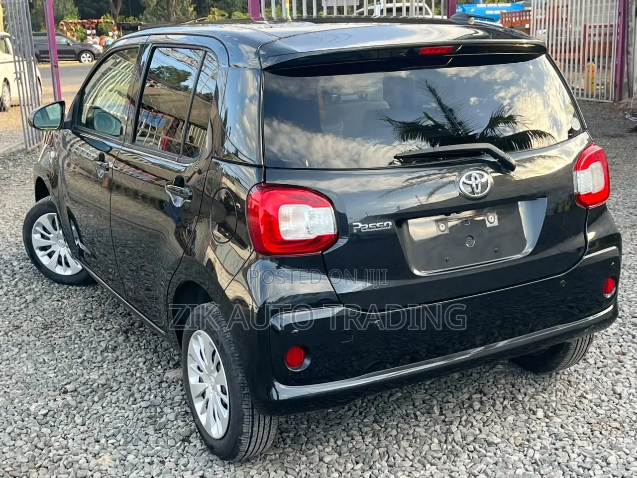 Toyota Passo 2019 Black