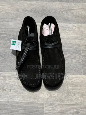 Clarks Wallabees