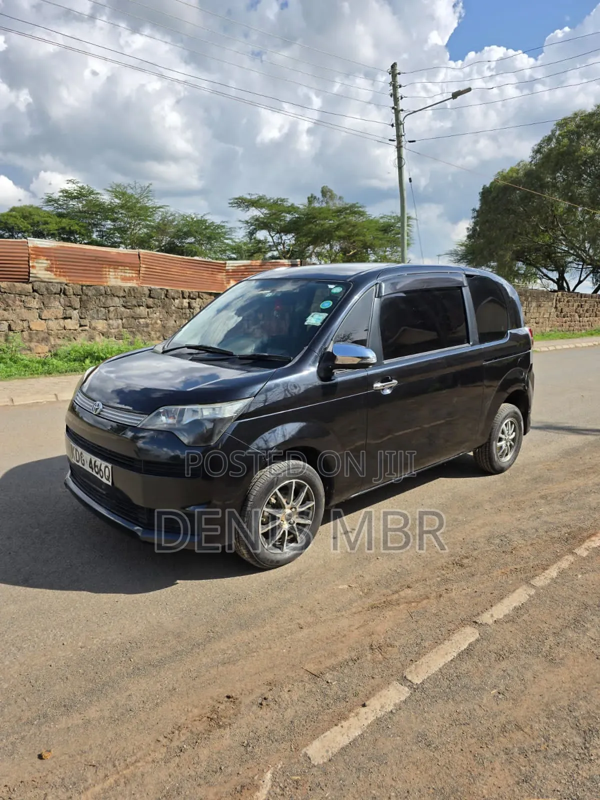 Toyota Spade 2015 Black