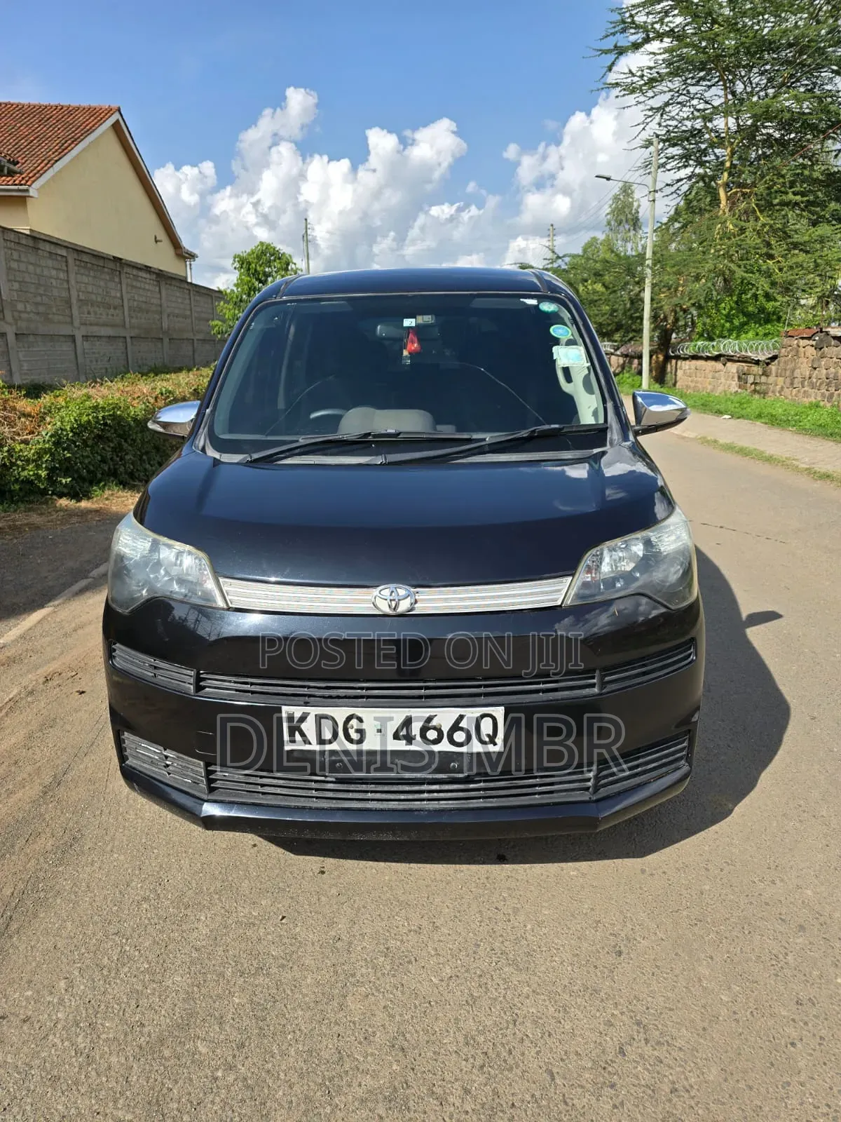 Toyota Spade 2015 Black