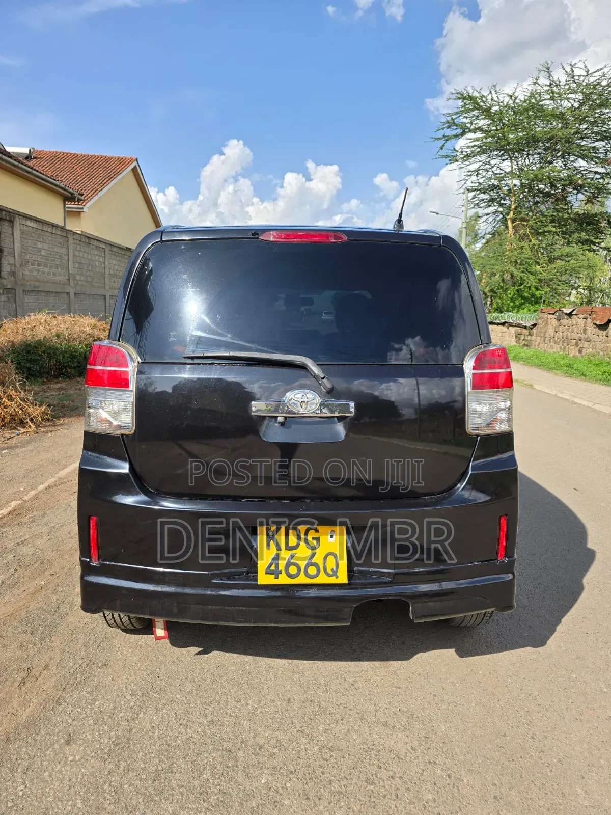 Toyota Spade 2015 Black