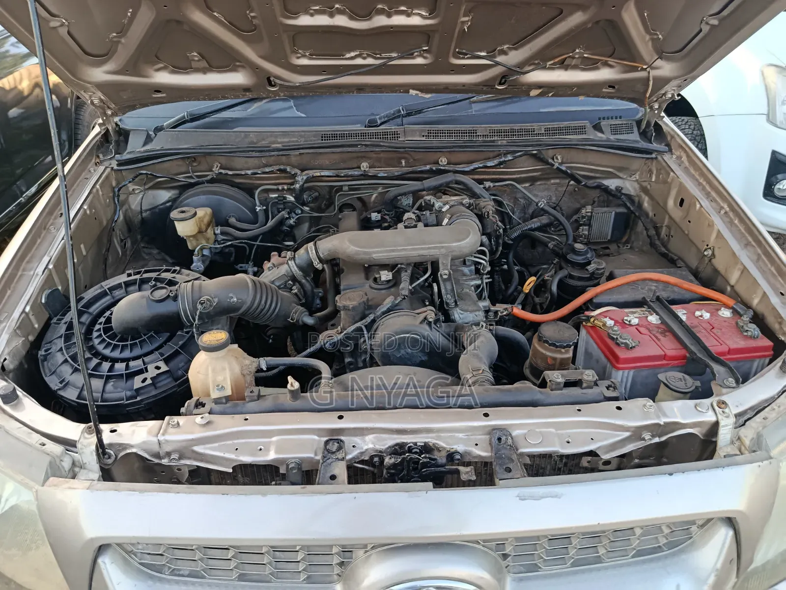 Toyota Hilux 2008 Gold
