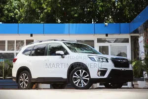 Subaru Forester Premium AWD 2019 Pearl