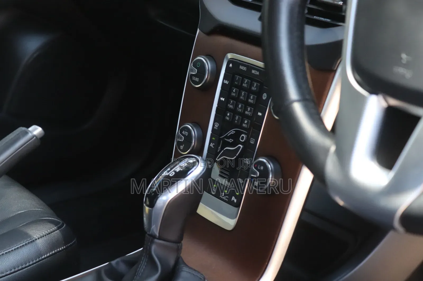 Volvo V40 2019 Black