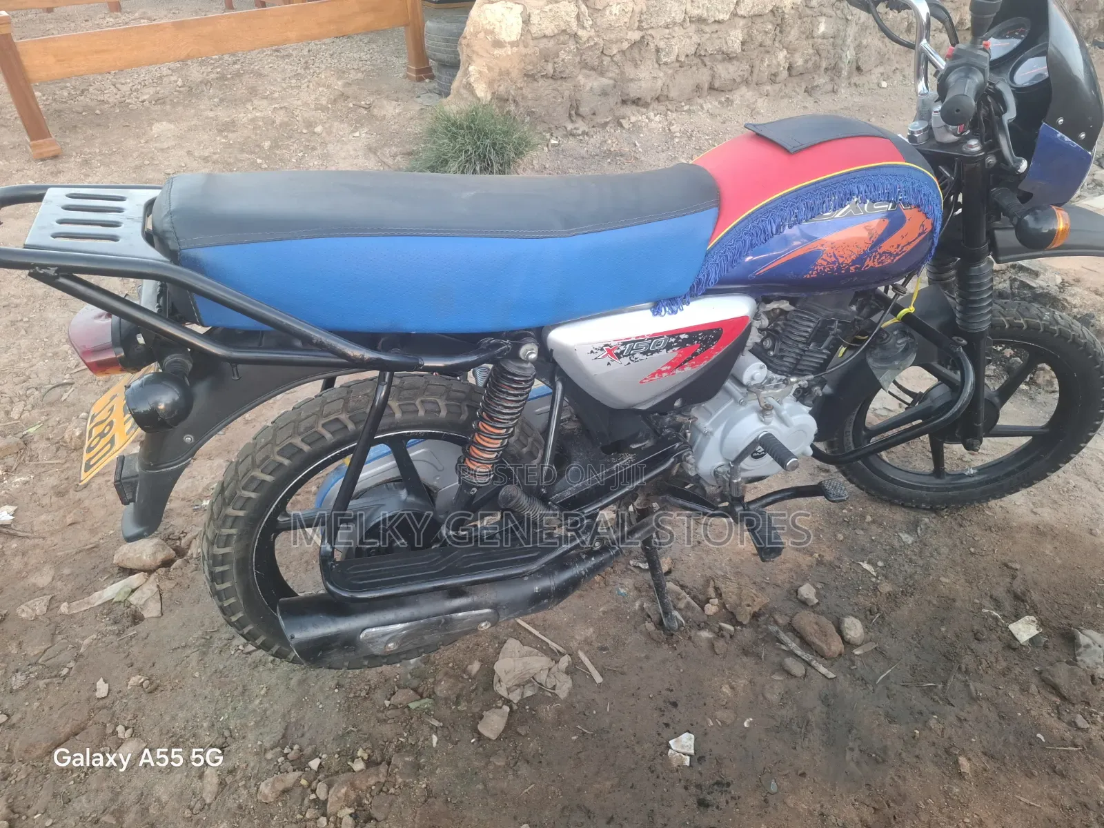 Bajaj Boxer 150 UG 2025 Blue