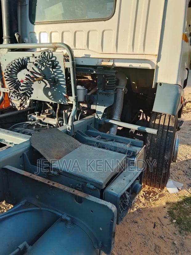 Trailer Head Ready for Use - thumbnail 4