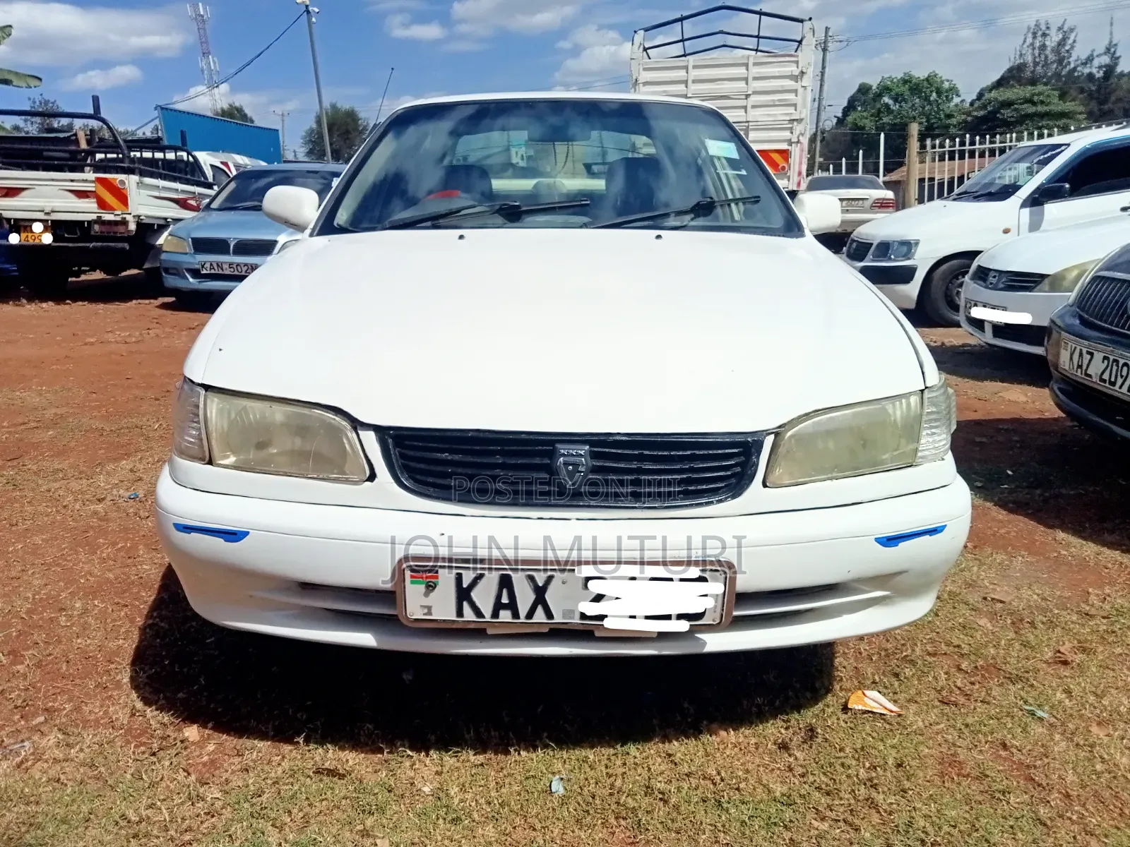 Toyota Corolla 1997 White