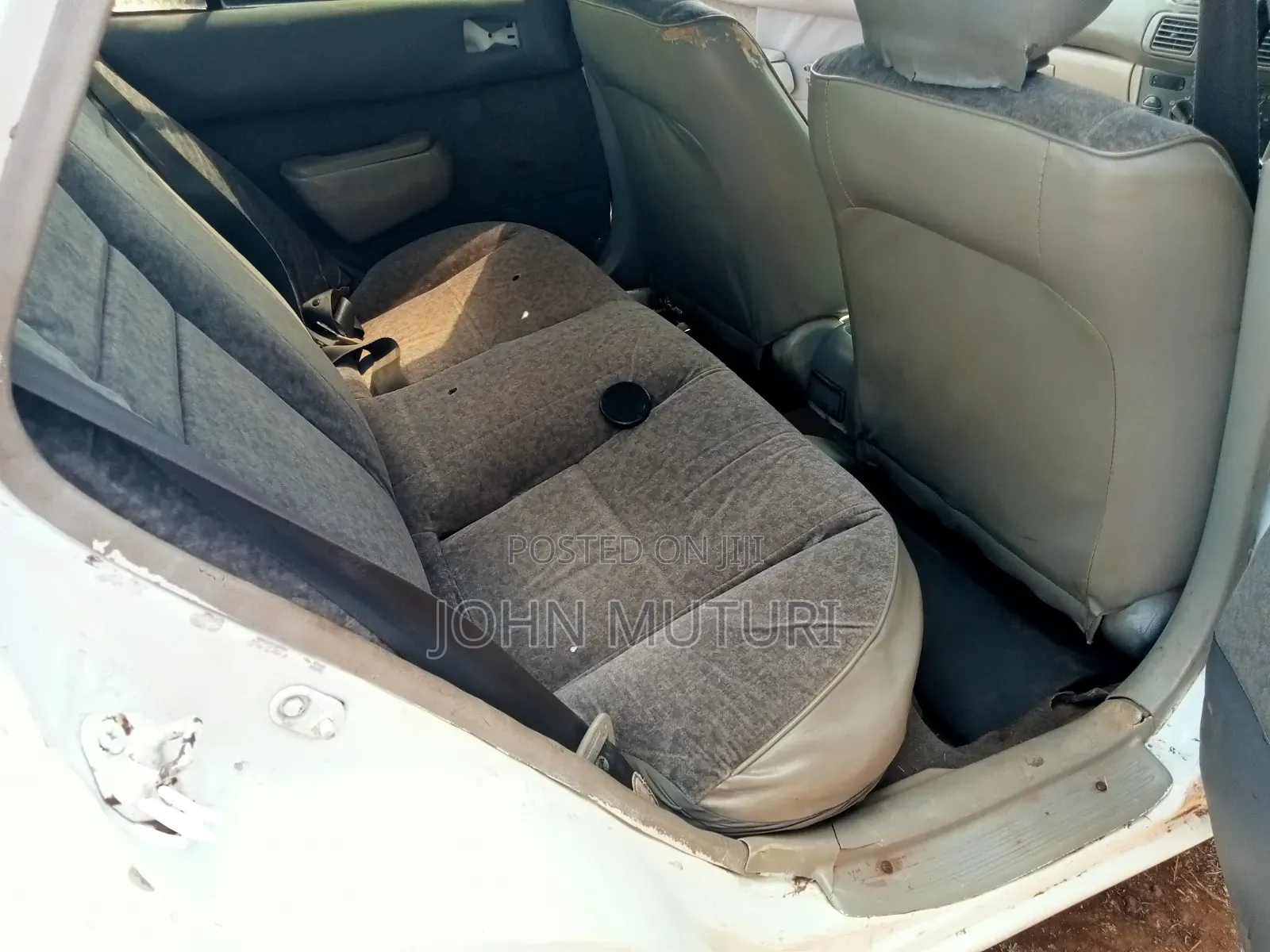 Toyota Corolla 1997 White