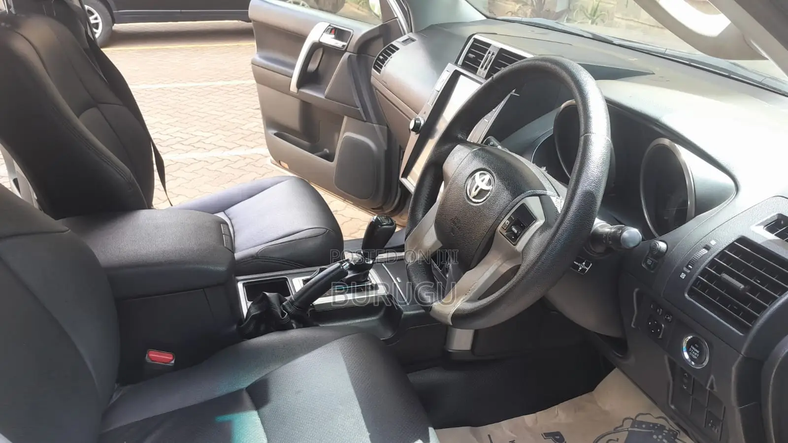 Toyota Land Cruiser Prado 2009 Silver