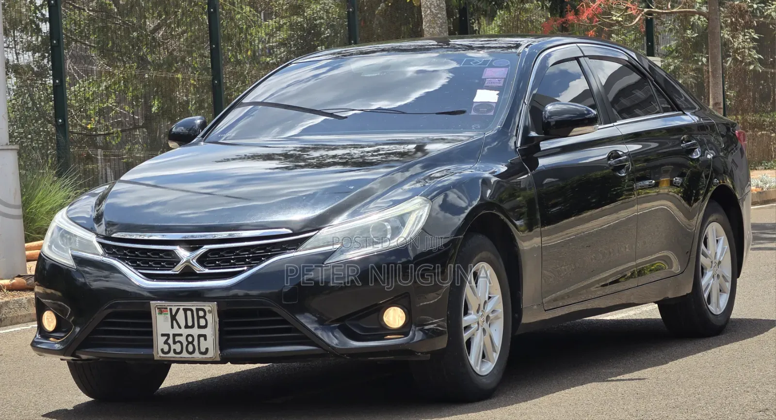 Toyota Mark X 2.5 AWD 2013 Black