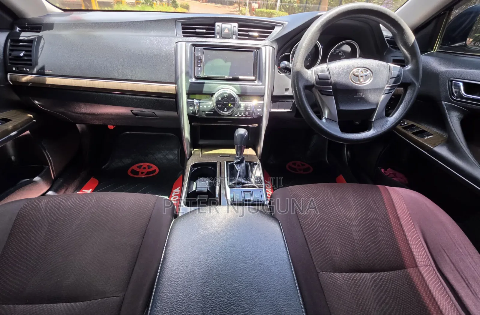 Toyota Mark X 2.5 AWD 2013 Black